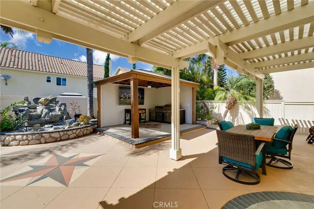 85 Quail Cyn Irvine, CA 92618