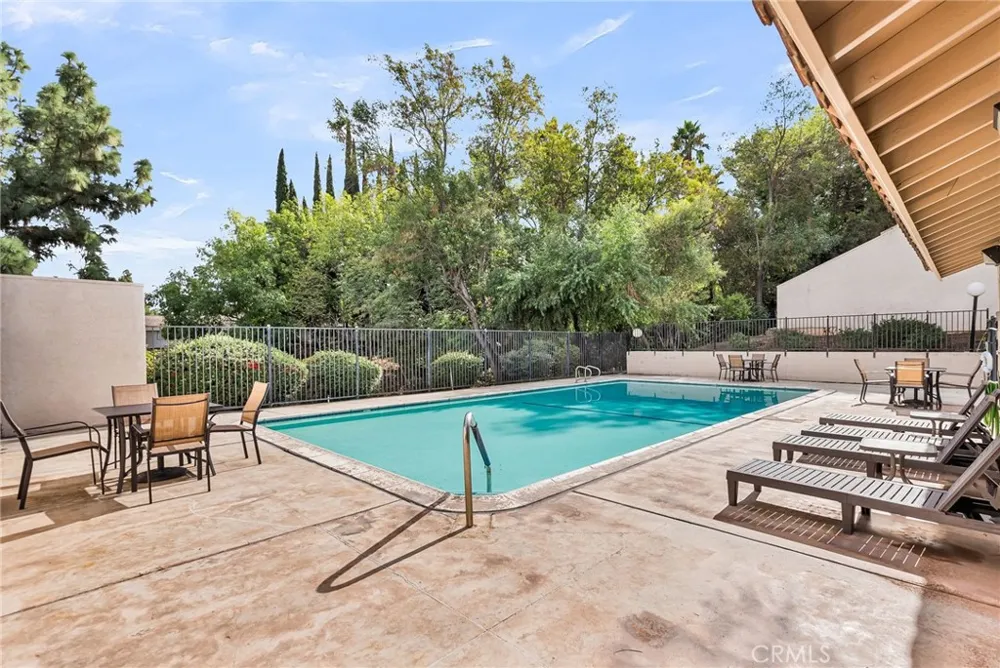 2252 El Capitan Riverside, CA 92506