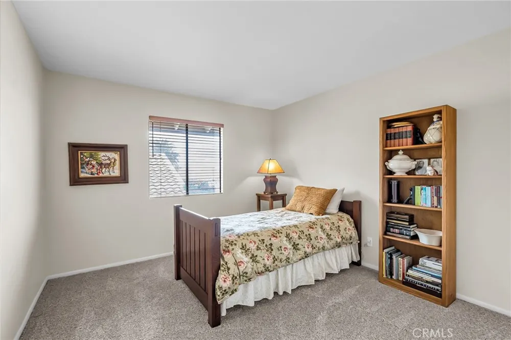 2252 El Capitan Riverside, CA 92506