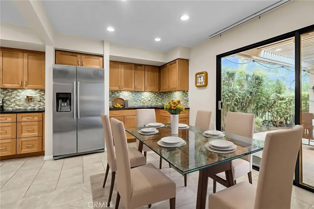 2252 El Capitan Riverside, CA 92506