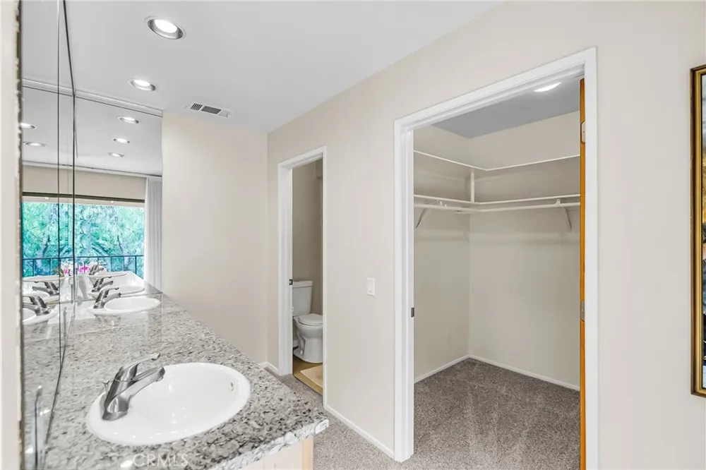 2252 El Capitan Riverside, CA 92506