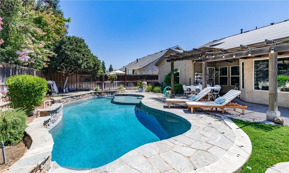 197 Moody Clovis, CA 93619