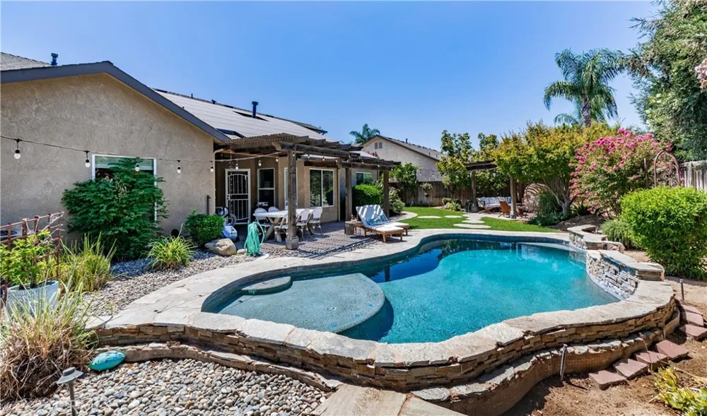 197 Moody Clovis, CA 93619