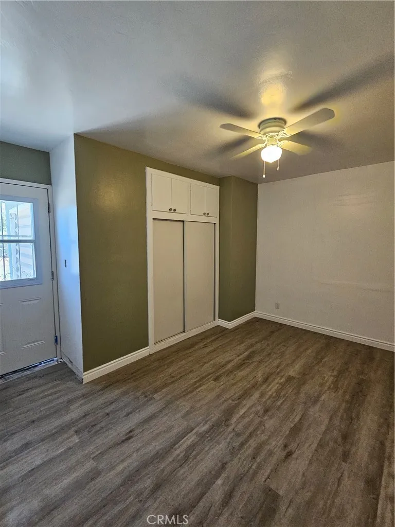 712 E Whittier Hemet, CA 92543