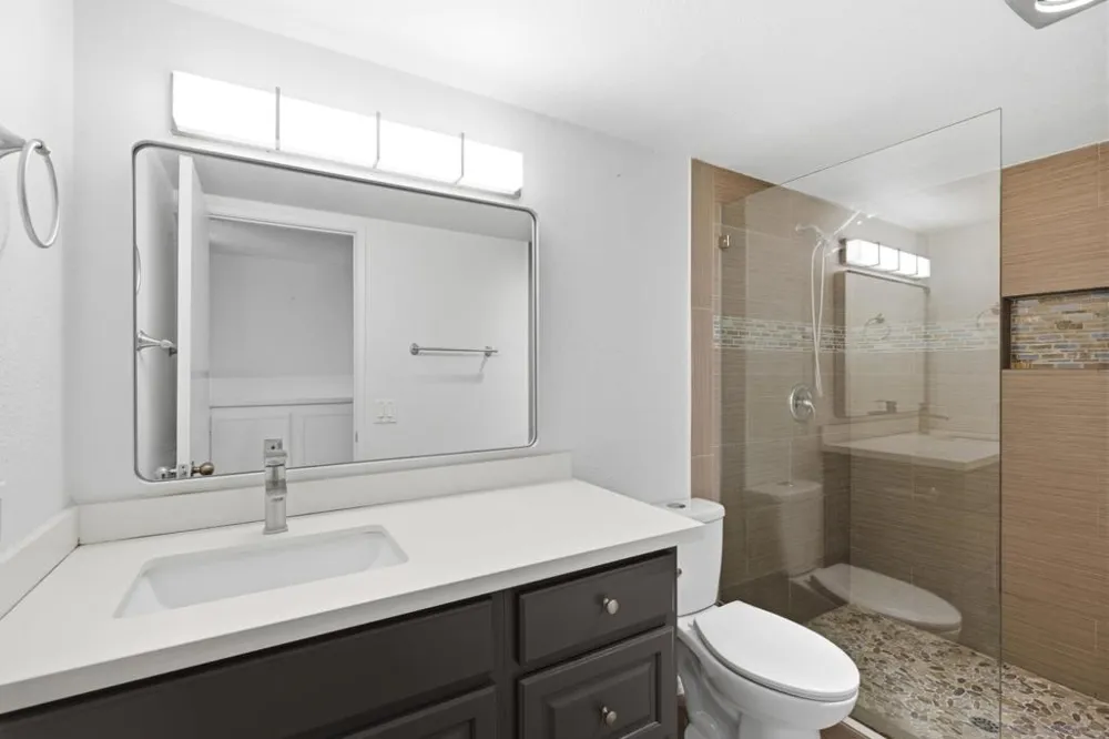 8178 Avenida Navidad #12 San Diego, CA 92122