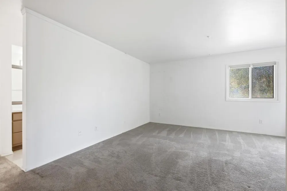 8178 Avenida Navidad #12 San Diego, CA 92122