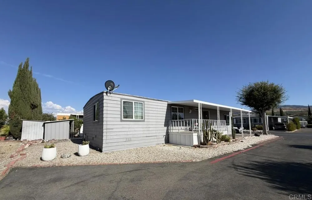 27361 Sierra Hwy #254 Canyon Country, CA 91351