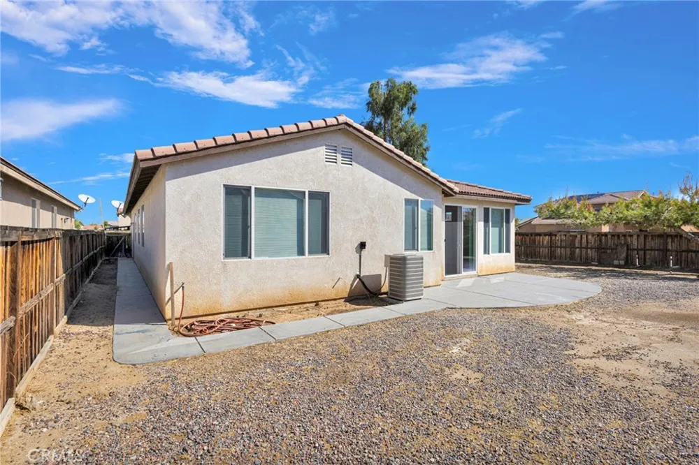 12383 Luna Road Victorville, CA 92392