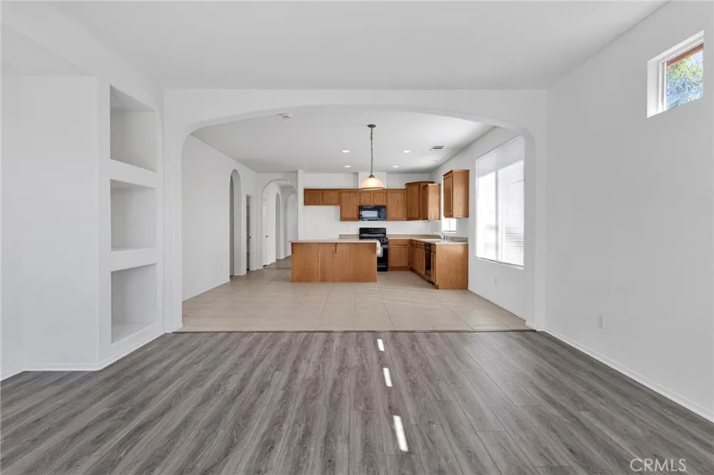 12383 Luna Road Victorville, CA 92392