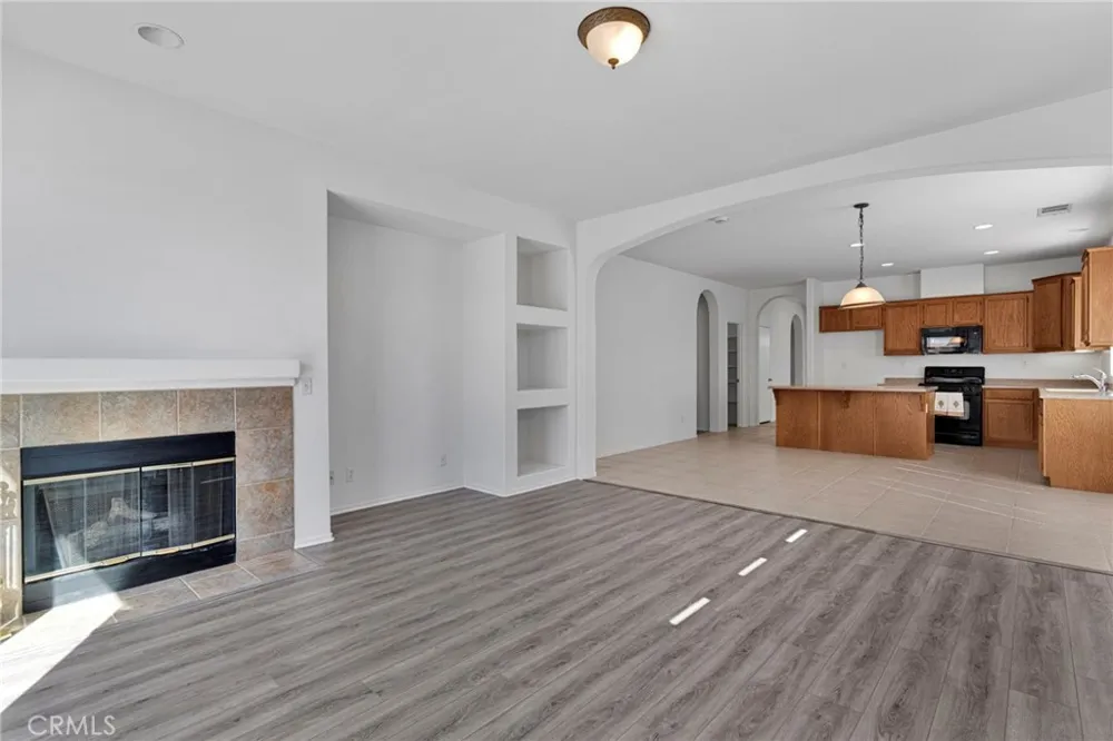 12383 Luna Road Victorville, CA 92392
