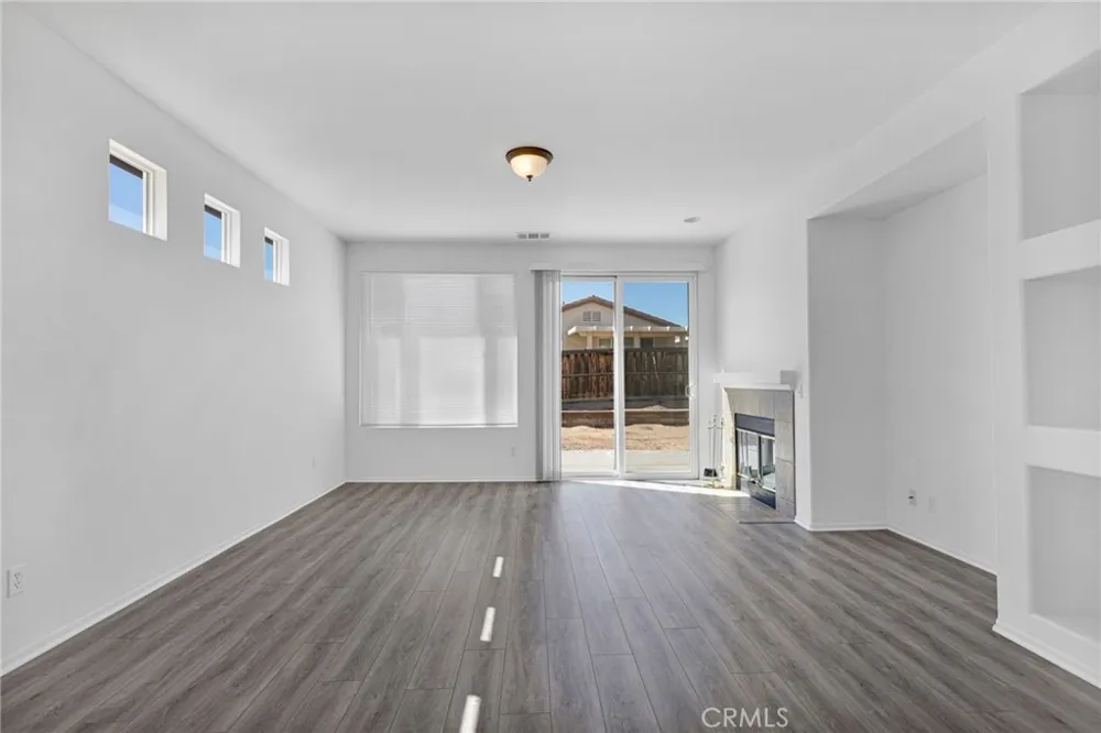 12383 Luna Road Victorville, CA 92392