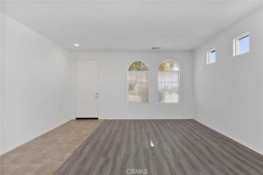 12383 Luna Road Victorville, CA 92392