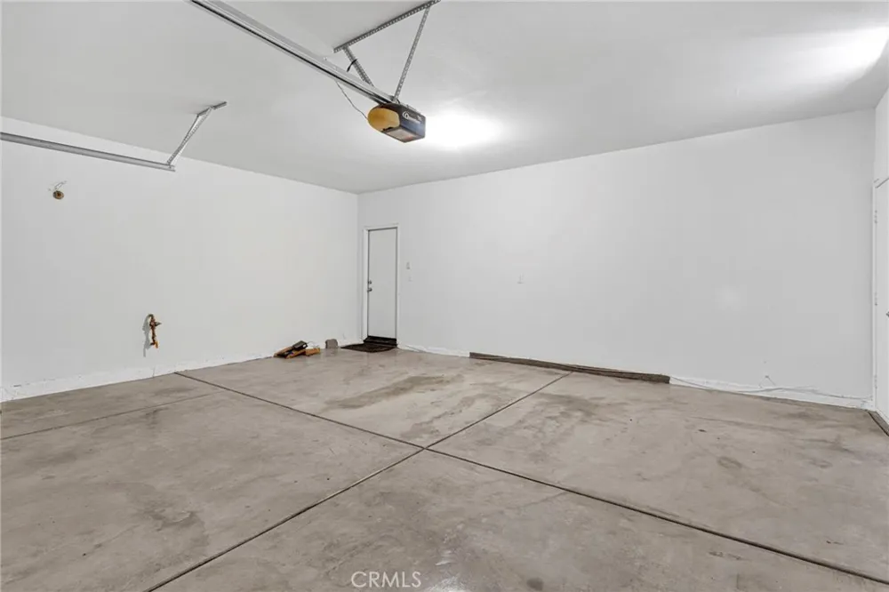 12383 Luna Road Victorville, CA 92392