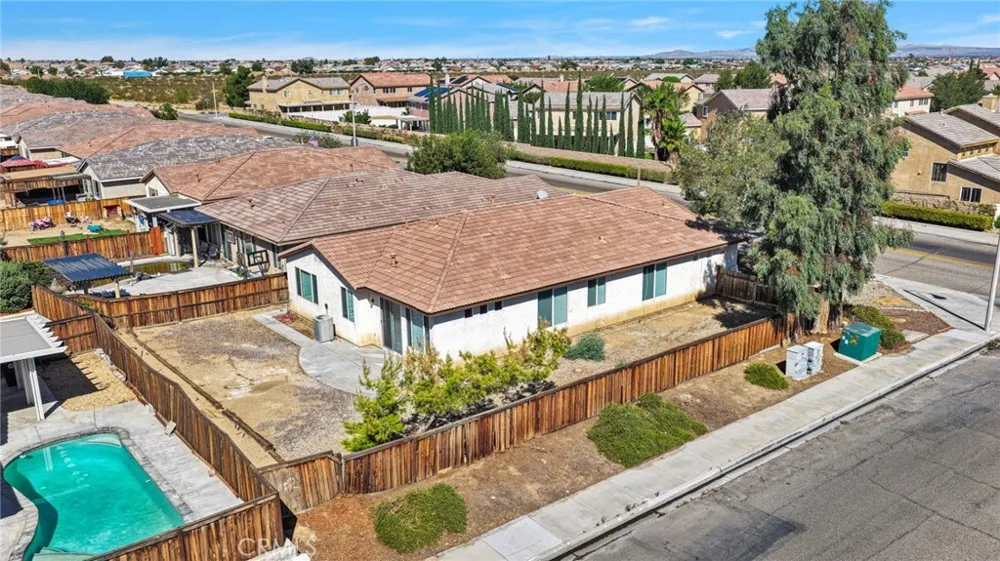 12383 Luna Road Victorville, CA 92392