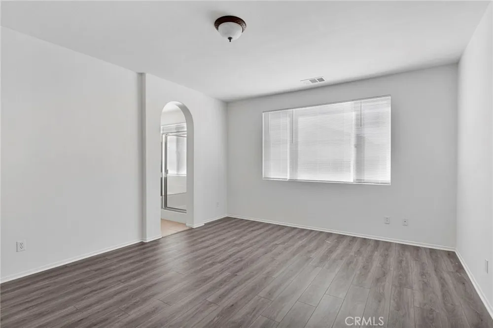12383 Luna Road Victorville, CA 92392