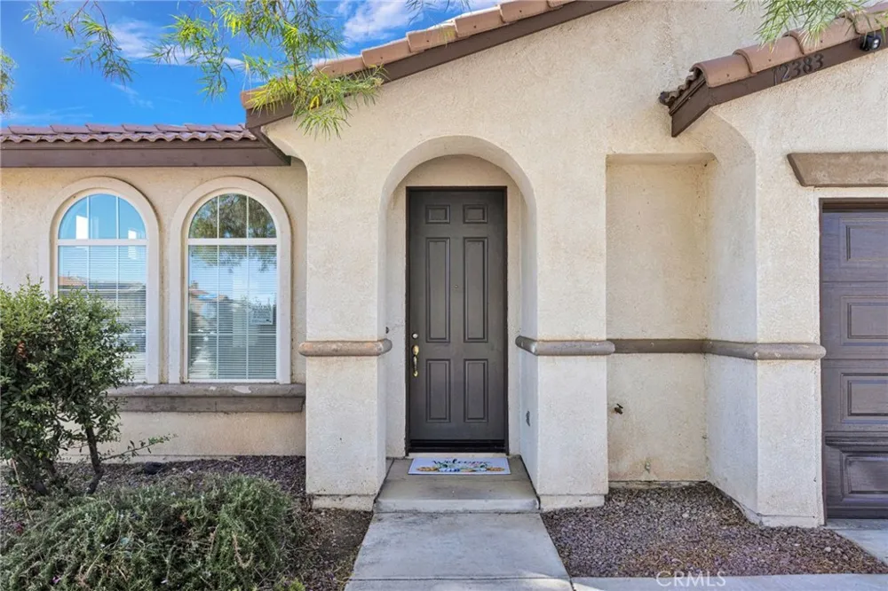 12383 Luna Road Victorville, CA 92392