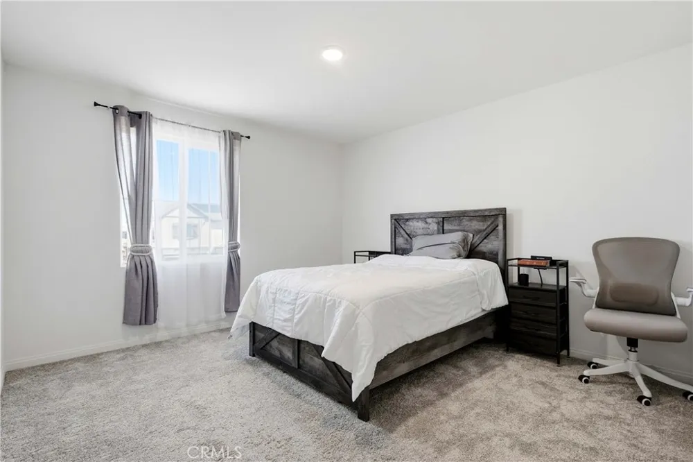 10260 Torrey Court Hesperia, CA 92345