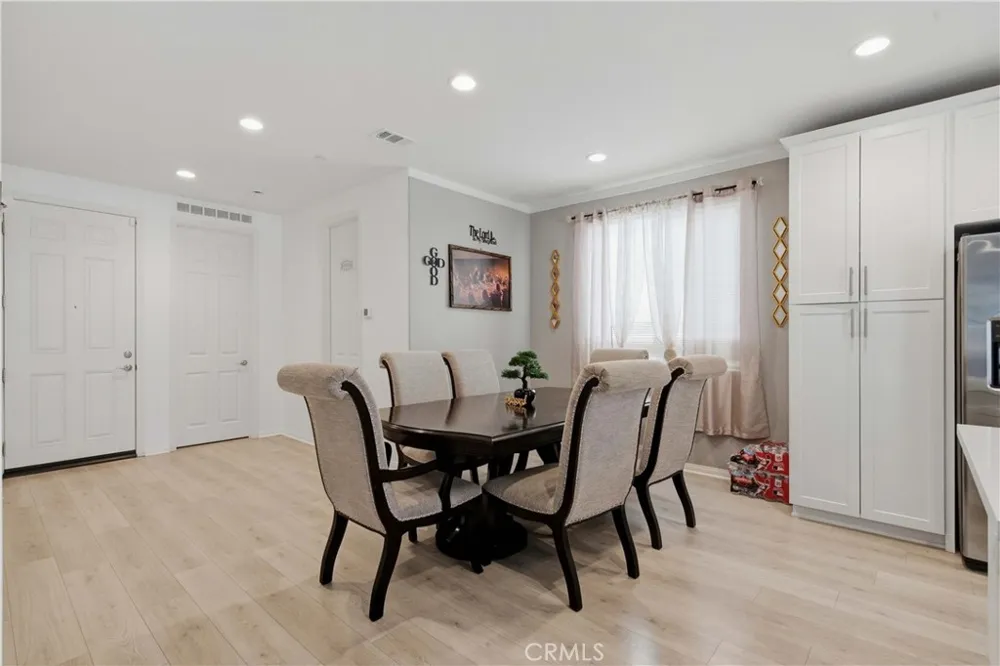 10260 Torrey Court Hesperia, CA 92345