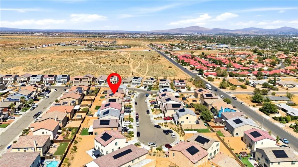 10260 Torrey Court Hesperia, CA 92345