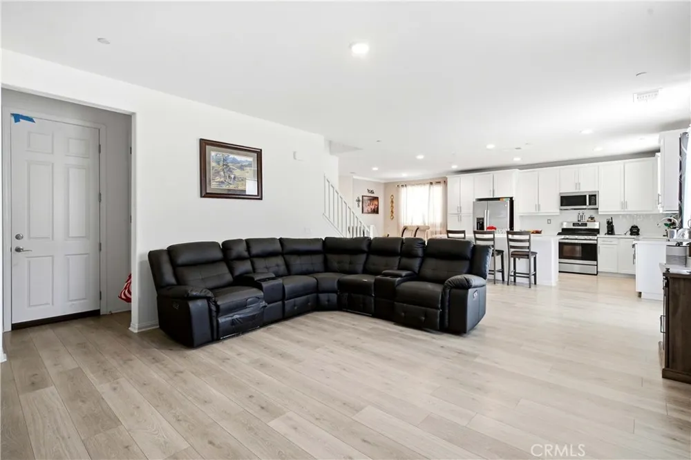 10260 Torrey Court Hesperia, CA 92345