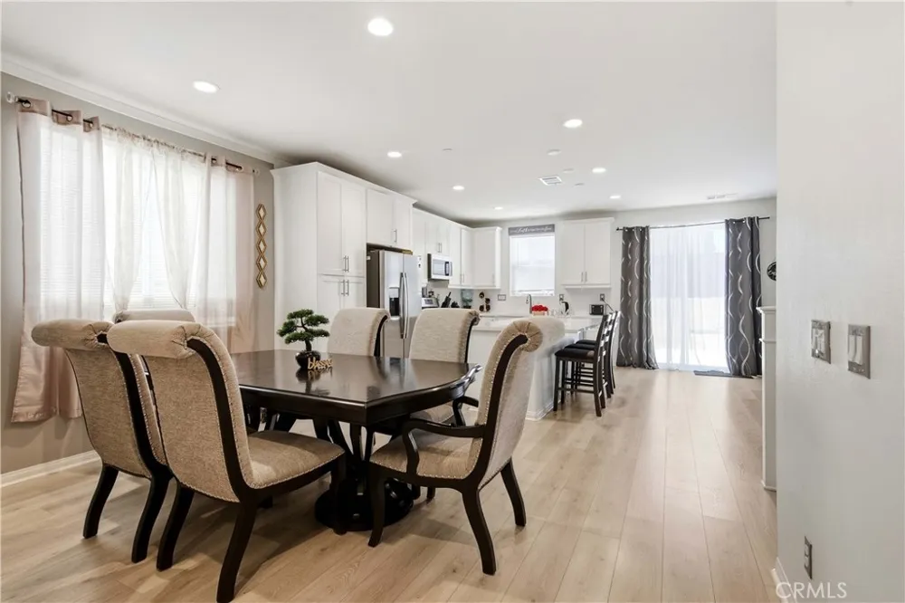 10260 Torrey Court Hesperia, CA 92345