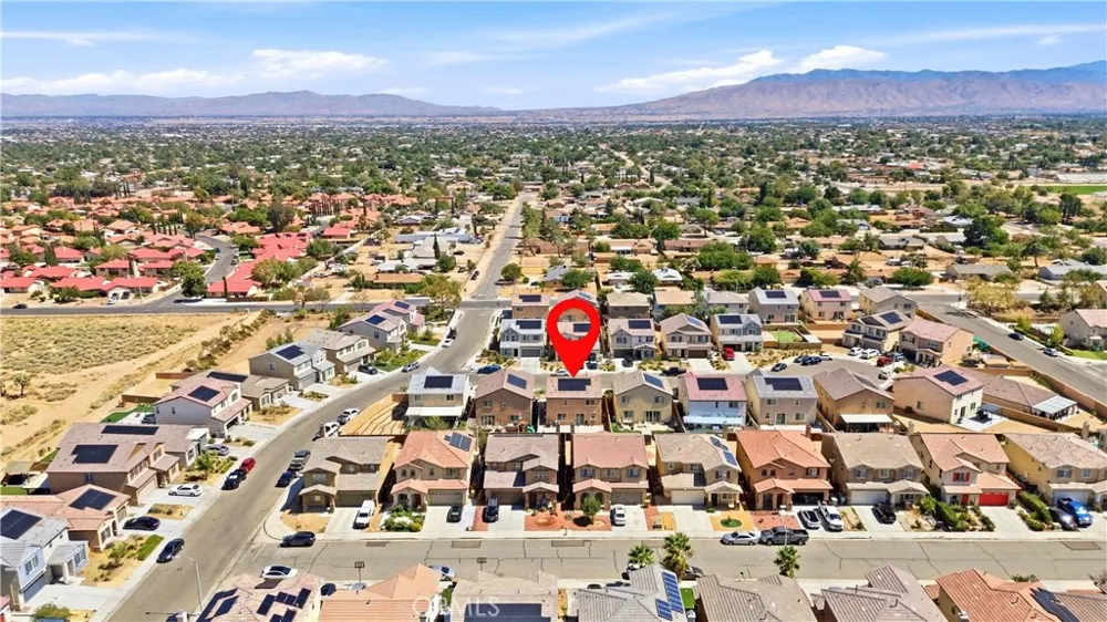 10260 Torrey Court Hesperia, CA 92345