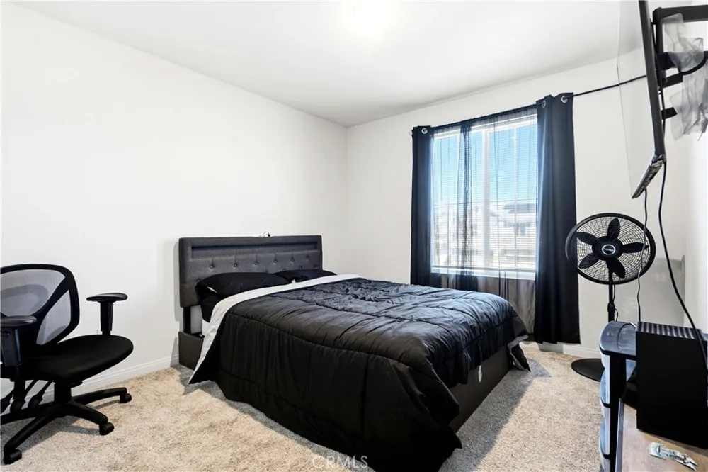 10260 Torrey Court Hesperia, CA 92345