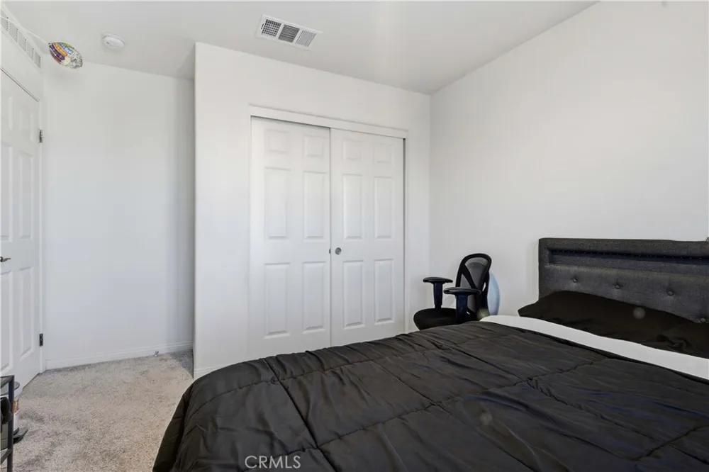 10260 Torrey Court Hesperia, CA 92345