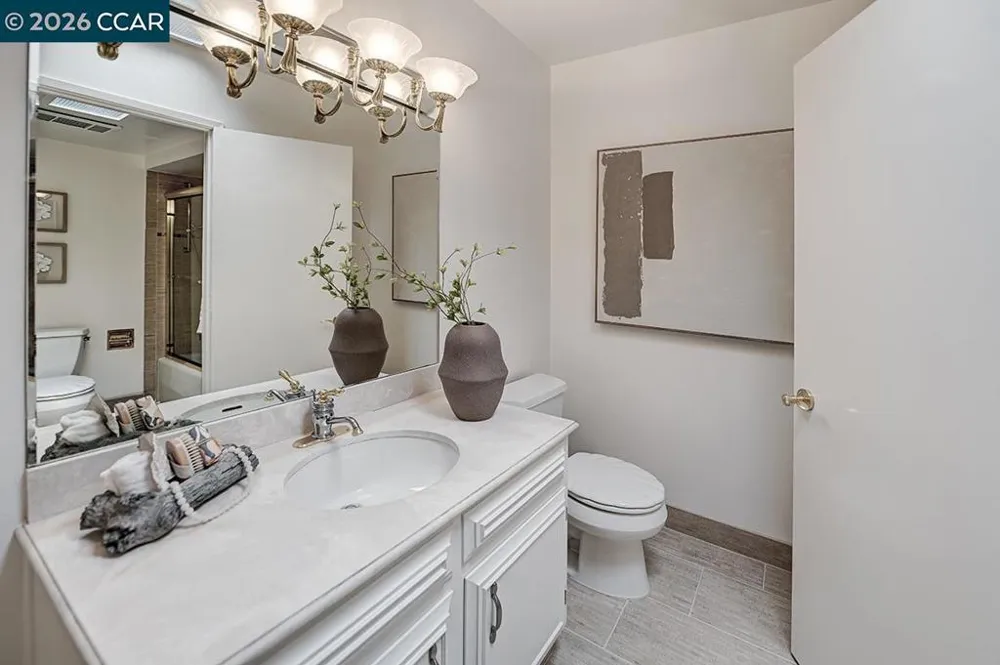 3434 Tice Creek Dr #3 Walnut Creek, CA 94595