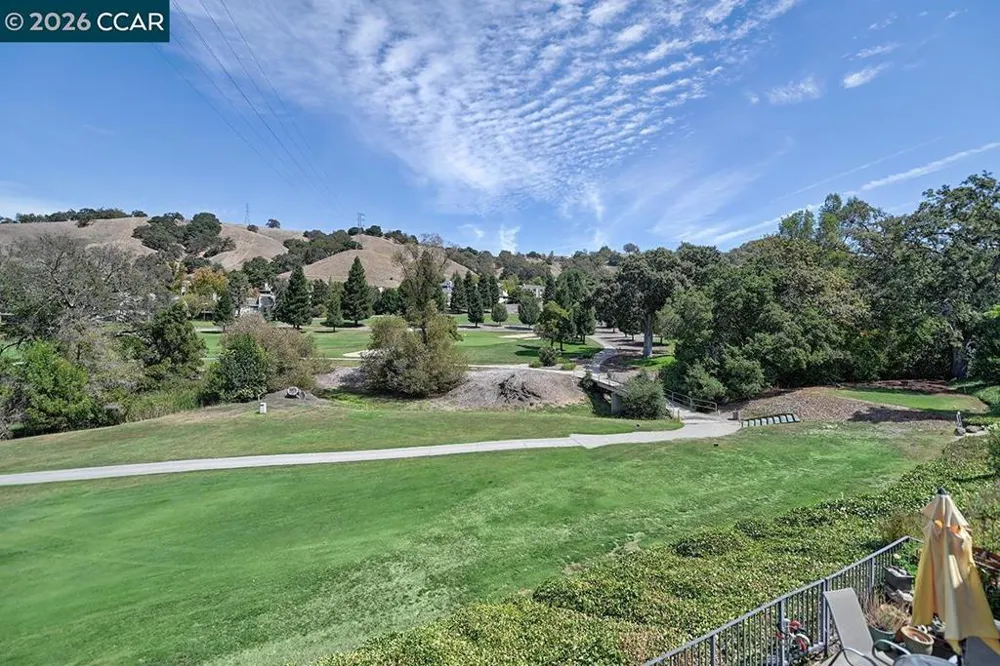 3434 Tice Creek Dr #3 Walnut Creek, CA 94595
