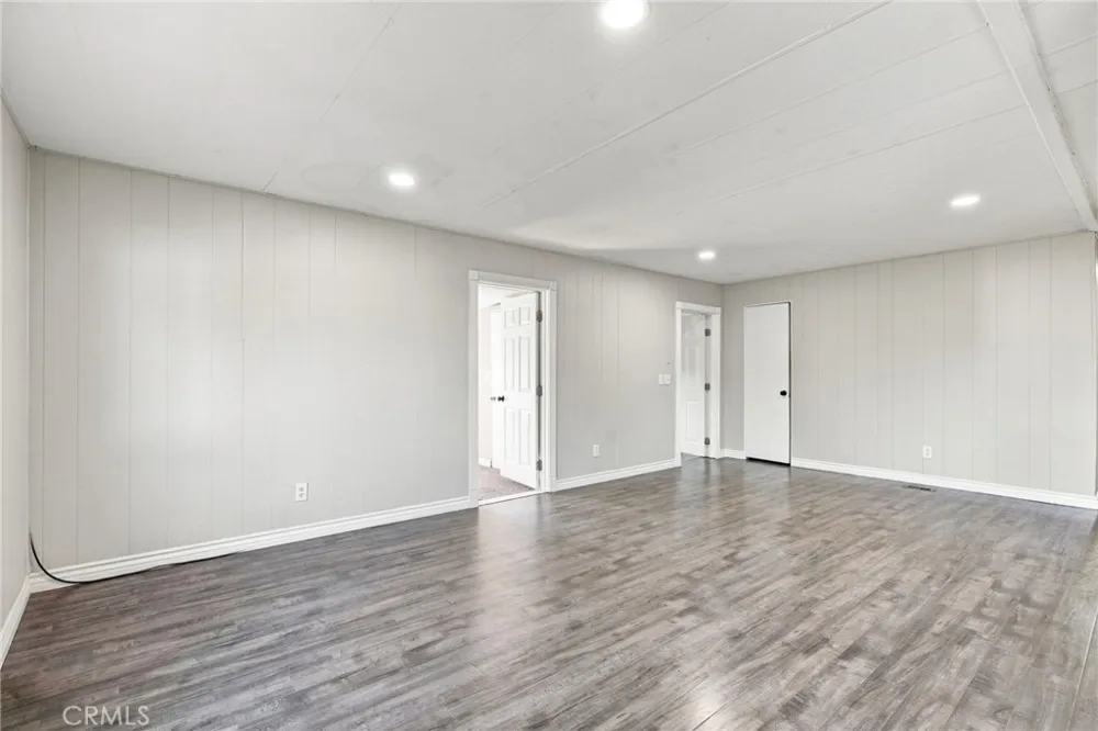 17183 Hidalgo Perris, CA 92570