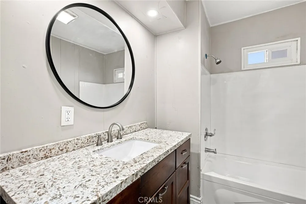 17183 Hidalgo Perris, CA 92570