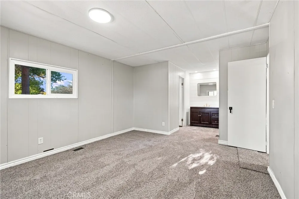 17183 Hidalgo Perris, CA 92570
