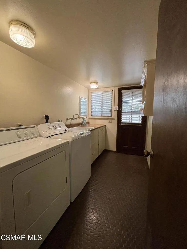 129 Van Nuys Avenue Oxnard, CA 93035
