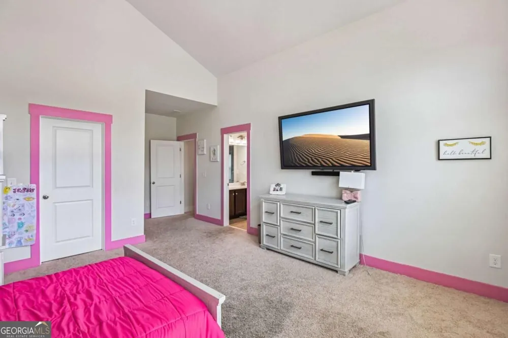 606 Taymack W Woodstock, GA 30188