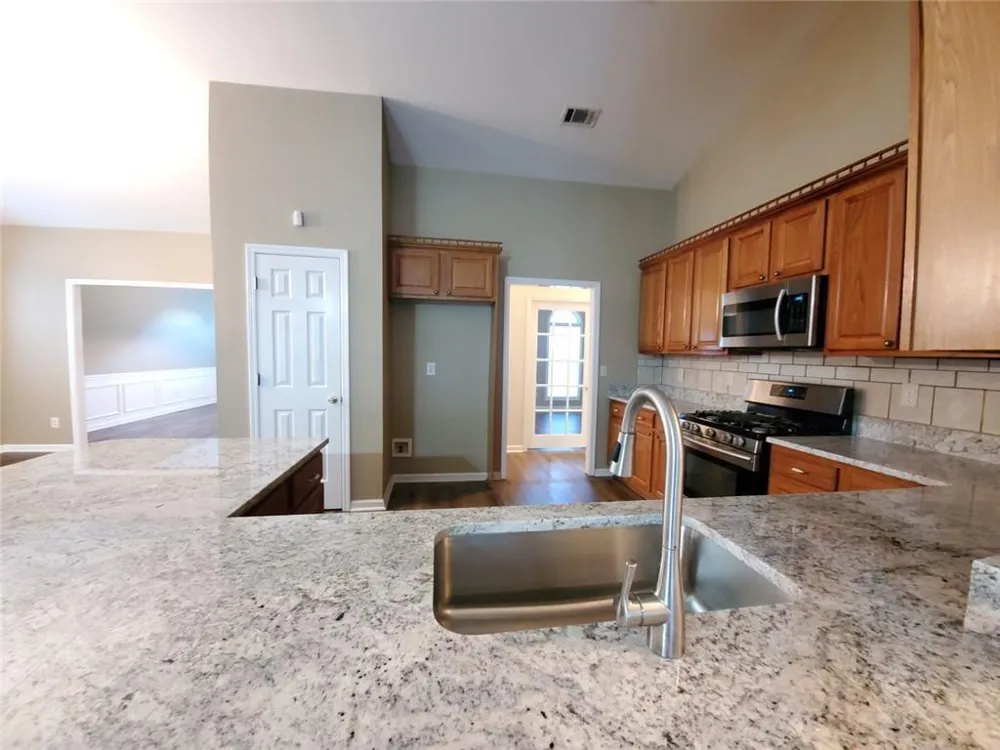 3878 Hannahberry Place Buford, GA 30519