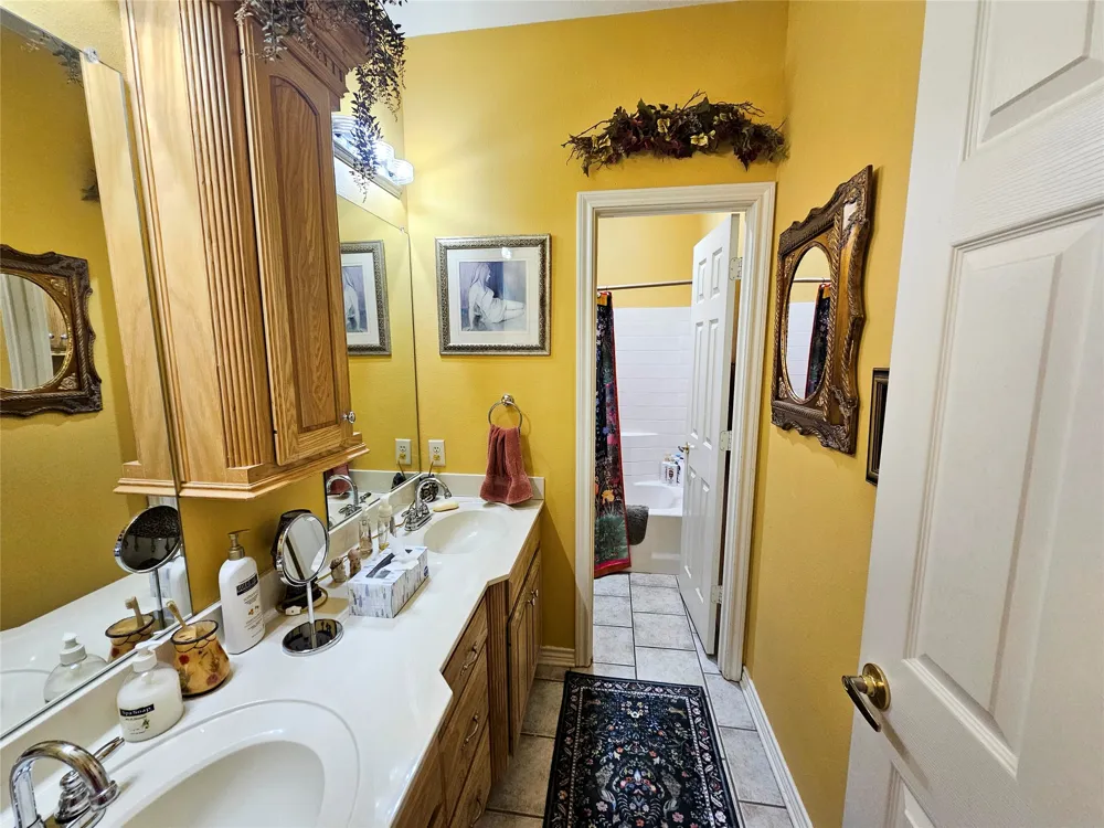175 Private Road 6605 Mineola, TX 75773