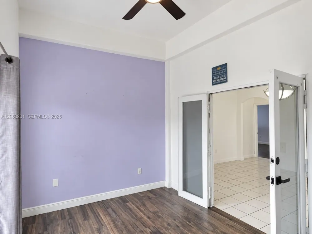 16362 SW 94th St Miami, FL 33196