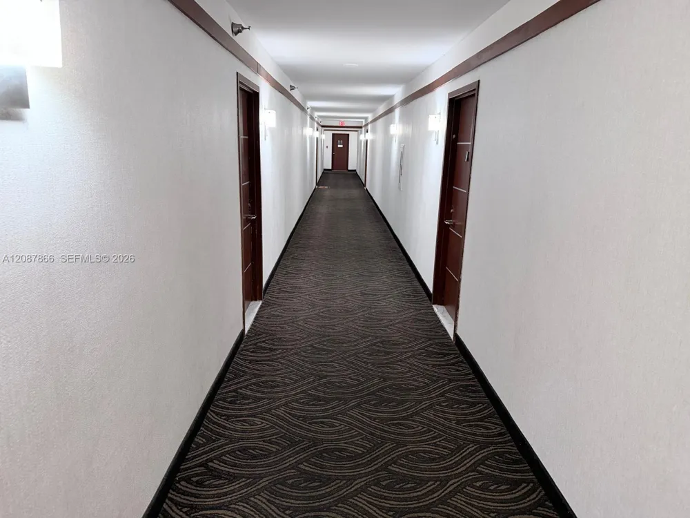 3300 NE 191st St #512 Aventura, FL 33180