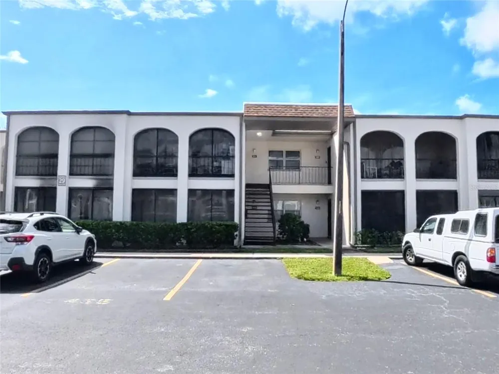 7701 STARKEY ROAD #436 Seminole, FL 33777