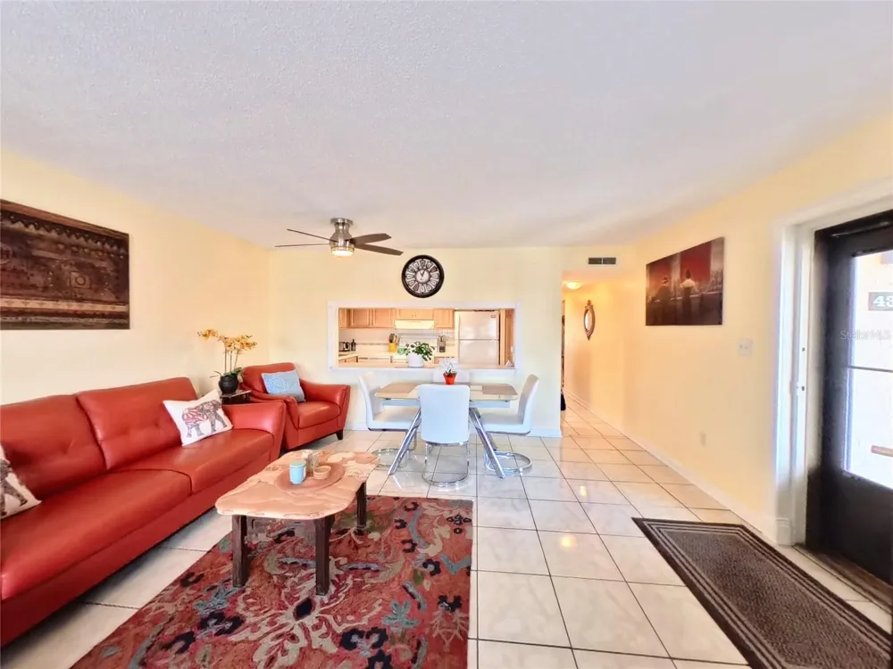 7701 STARKEY ROAD #436 Seminole, FL 33777