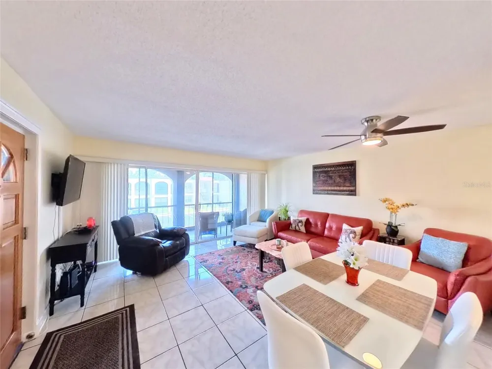 7701 STARKEY ROAD #436 Seminole, FL 33777