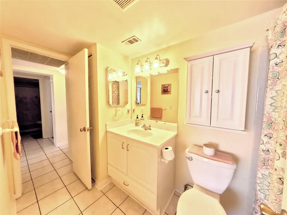 7701 STARKEY ROAD #436 Seminole, FL 33777