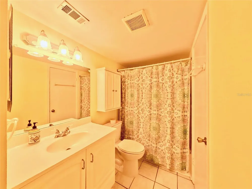 7701 STARKEY ROAD #436 Seminole, FL 33777