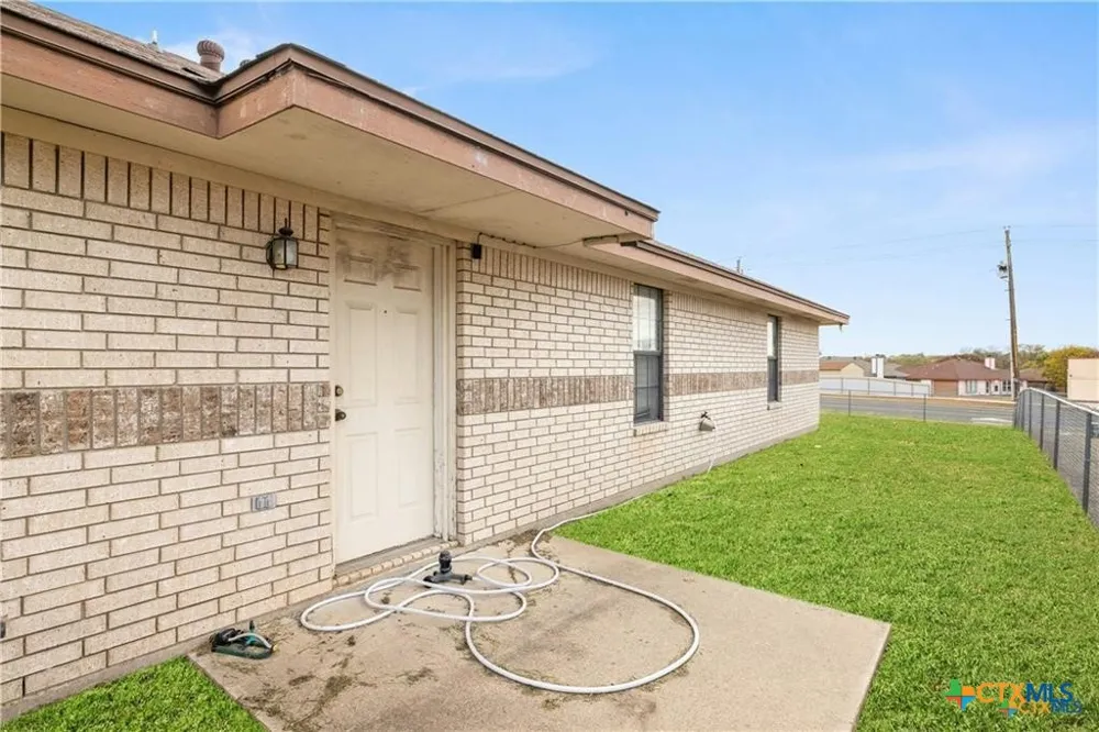 3210 Raven Drive #B Killeen, TX 76543