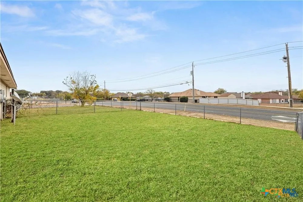 3210 Raven Drive #B Killeen, TX 76543