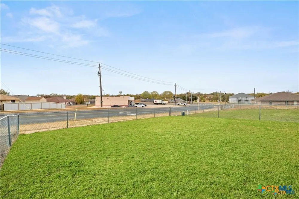 3210 Raven Drive #B Killeen, TX 76543