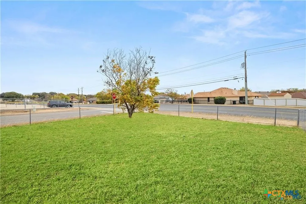 3210 Raven Drive #B Killeen, TX 76543