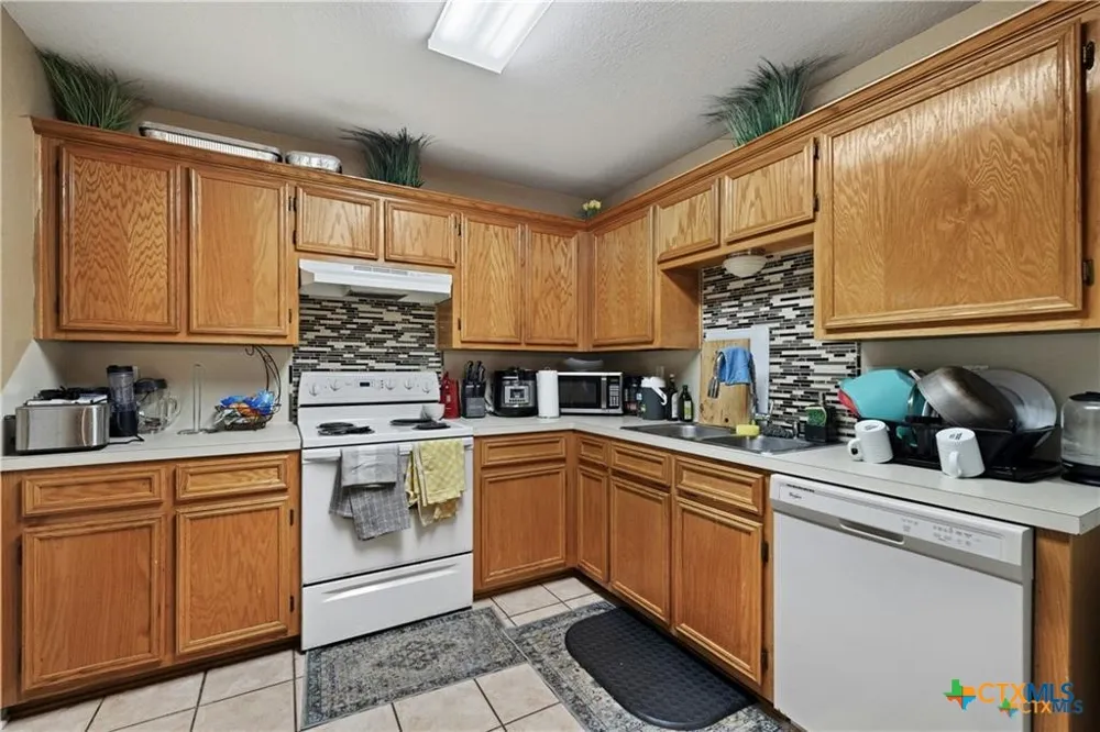 3210 Raven Drive #B Killeen, TX 76543