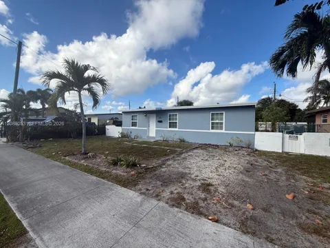 381 NW 16th St #381
